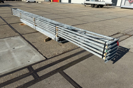 6.40 x 16.00m (102.4m²) platdak